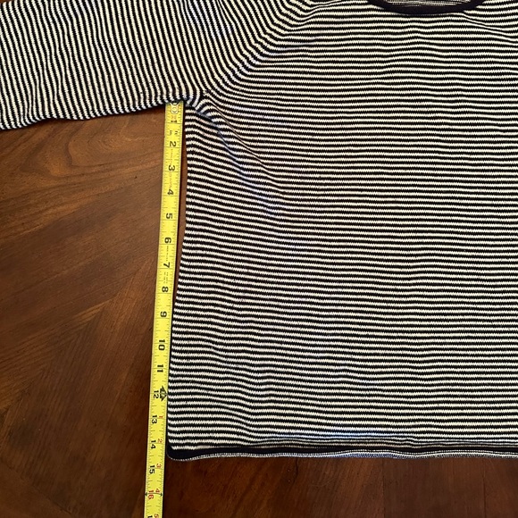Eddie Bauer Stripped Sweater - Picture 5 of 5